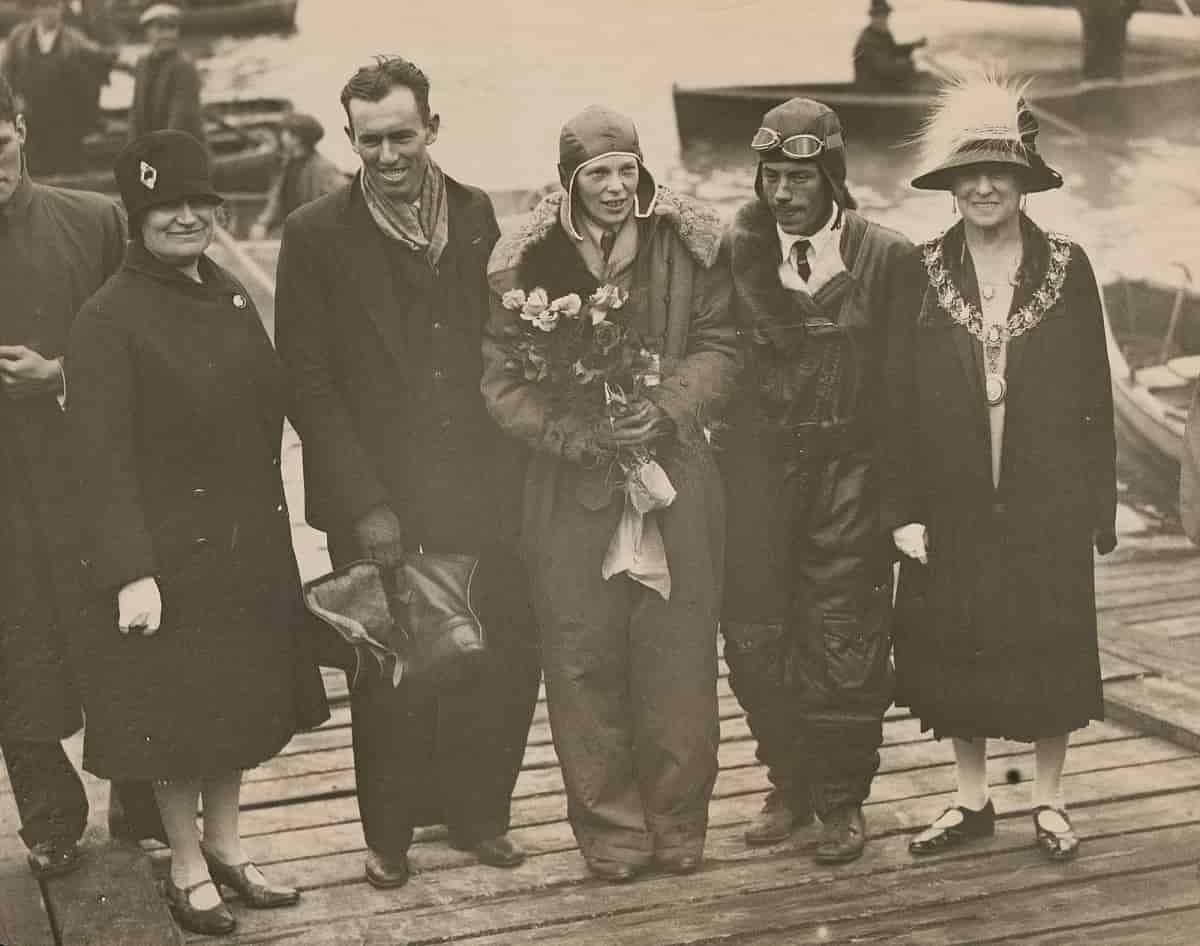 Amelia Earhart – Women in aviation Amelia Earhart - Women in aviation