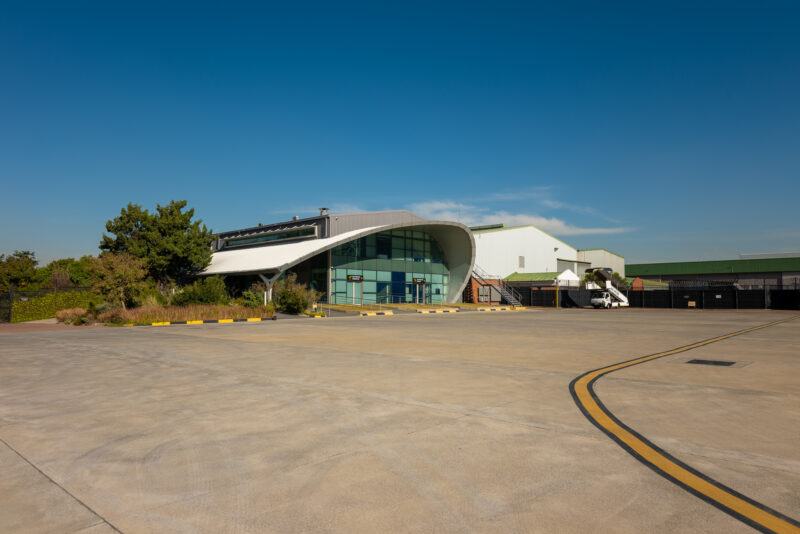 Apron & Hanger Gallery Fireblade Aviation Worldclass Aviation Services